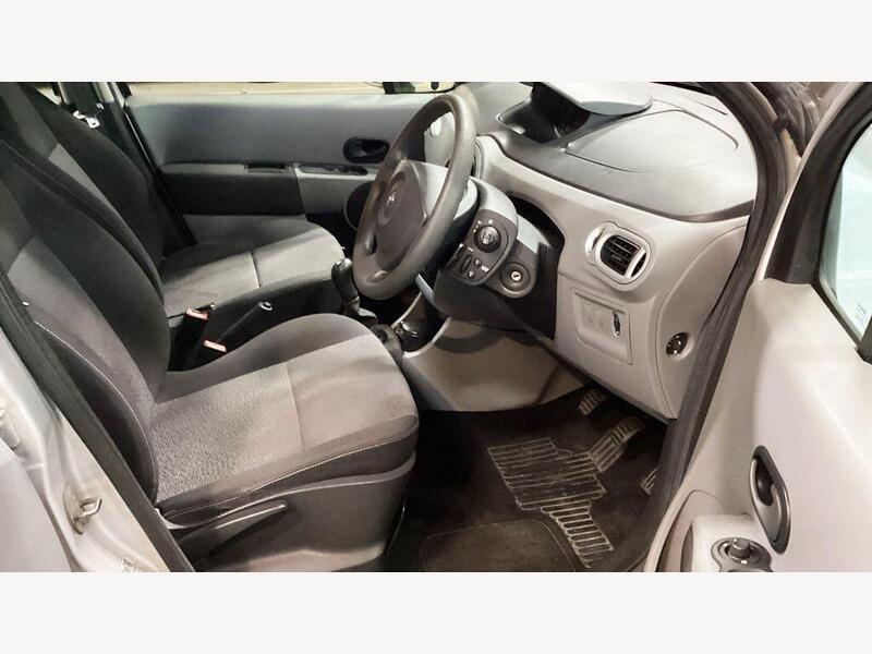 Silver 2011 Renault Modus - AutoTrader Import