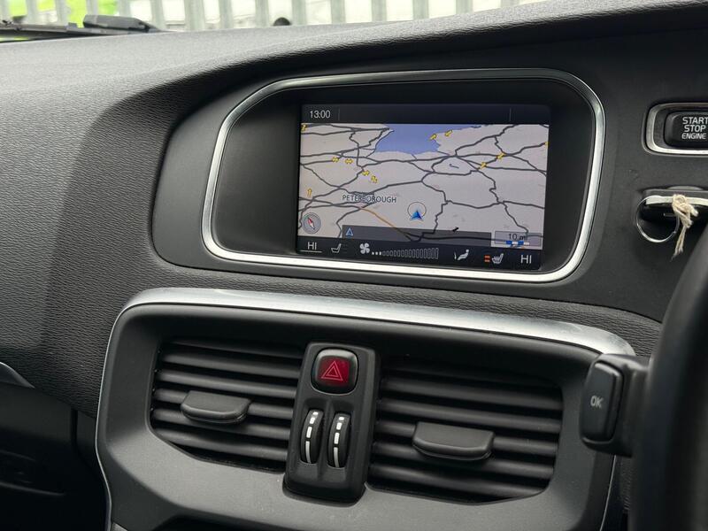 2013 Volvo V40 Cross Country - AutoTrader Import