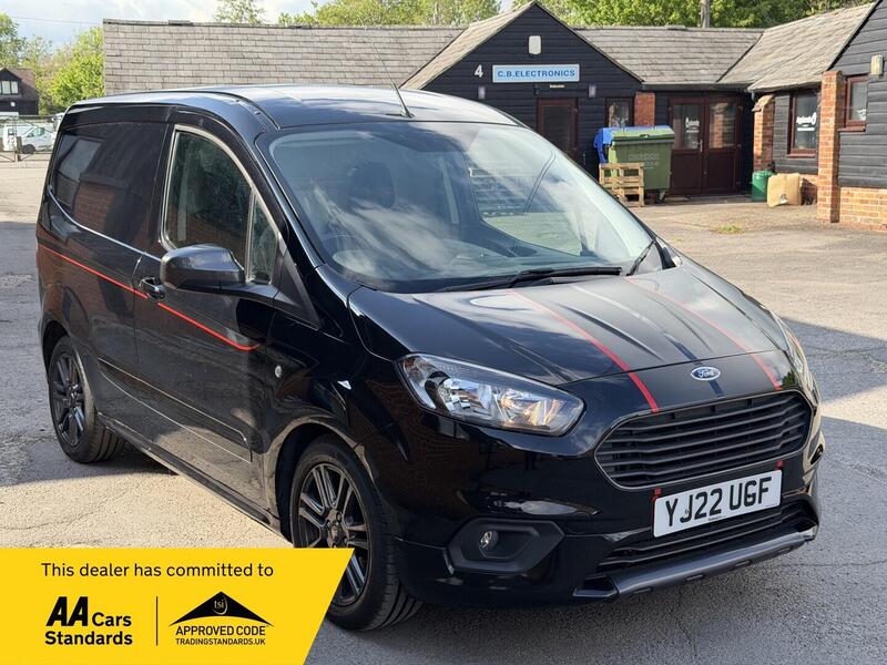 2022 Ford Transit Courier