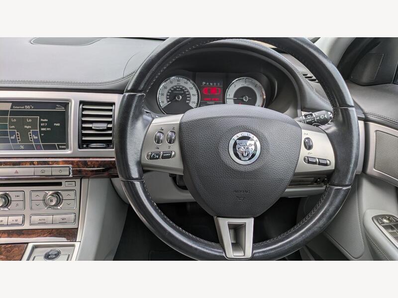 2011 Jaguar XF - AutoTrader Import