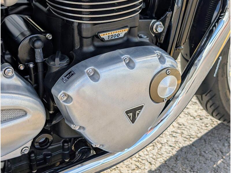 2023 Triumph Bonneville T120 - AutoTrader Import