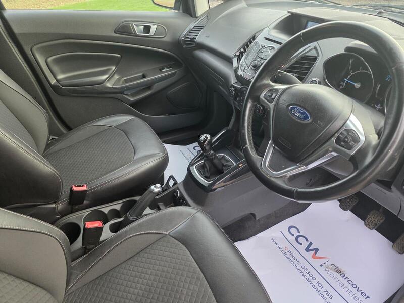 Ford EcoSport 1.0T EcoBoost Titanium 2WD Euro 5 (s/s) 5dr 2015 — view 4