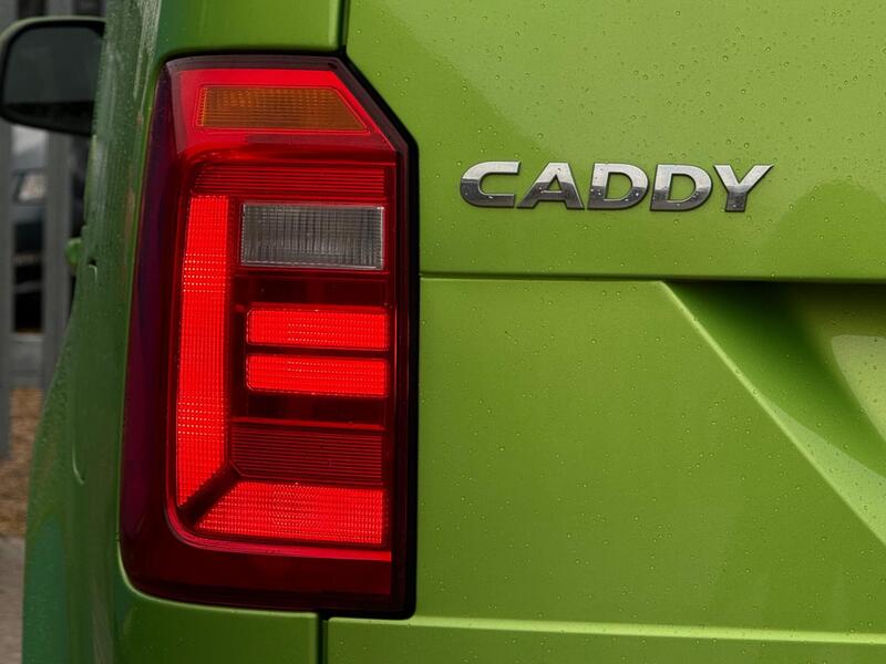 2017 Volkswagen Caddy Maxi Life - AutoTrader Import