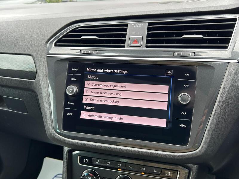 WHITE 2018 Volkswagen Tiguan - AutoTrader Import