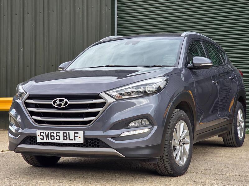 2015 Hyundai TUCSON 1.6 GDi Blue Drive SE Nav Euro 6 (s/s) 5dr interior or exterior view