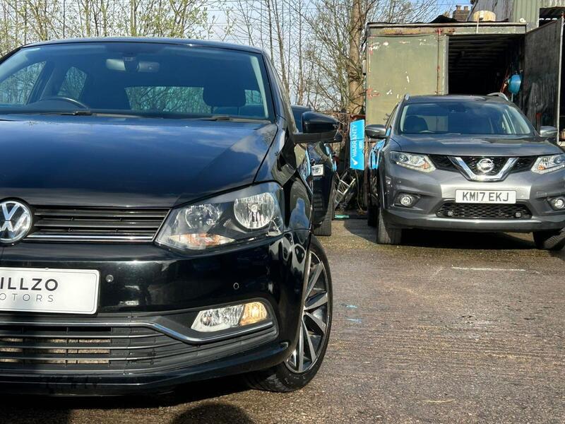 2016 Volkswagen Polo - AutoTrader Import