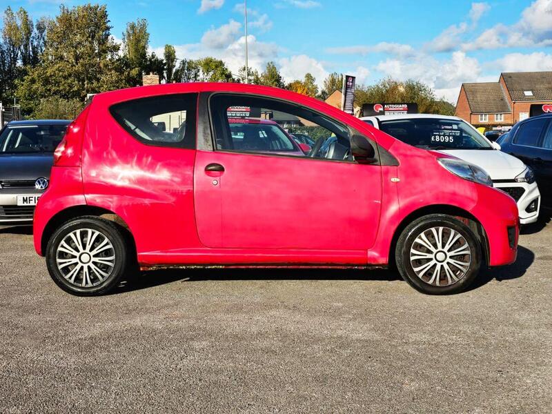 RED 2010 Peugeot 107 - AutoTrader Import