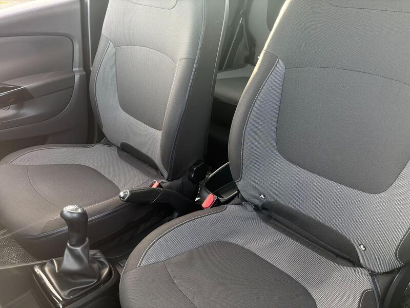 2016 Renault Captur - exterior