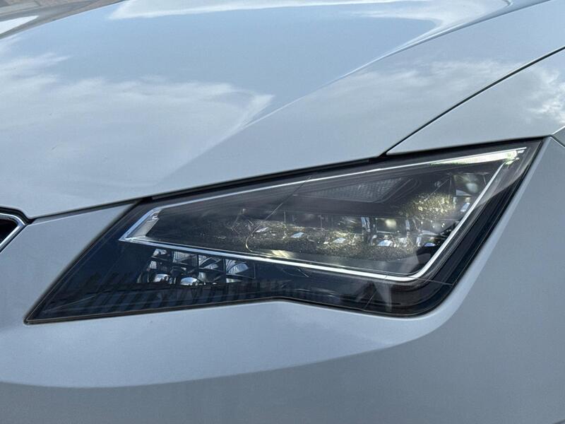 White 2017 SEAT Leon - AutoTrader Import