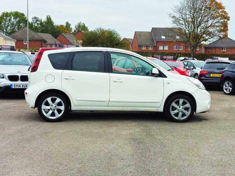 WHITE 2009 Nissan NOTE - AutoTrader Import