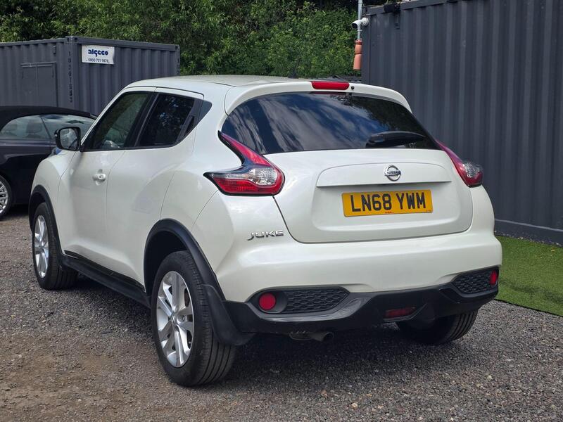 2018 Nissan Juke 1.2 DIG-T Bose Personal Edition Euro 6 (s/s) 5dr interior or exterior view
