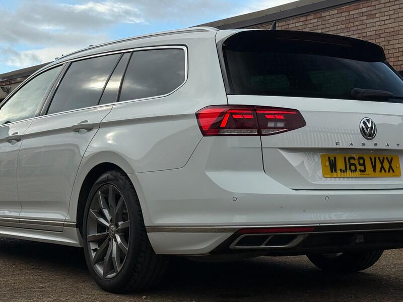 2019 Volkswagen Passat - AutoTrader Import