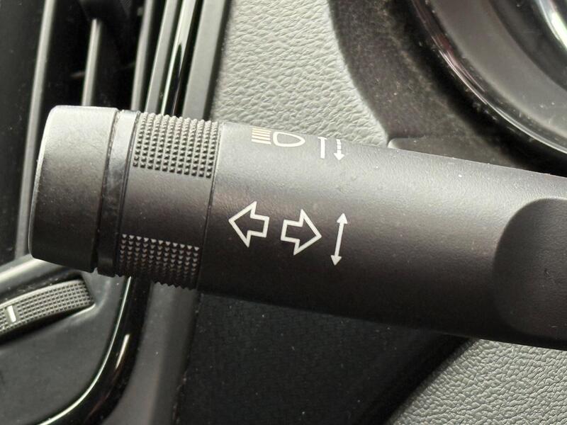 2014 Vauxhall Insignia - AutoTrader Import