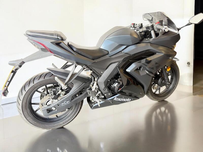 2025 Lexmoto LXS 125 - AutoTrader Import