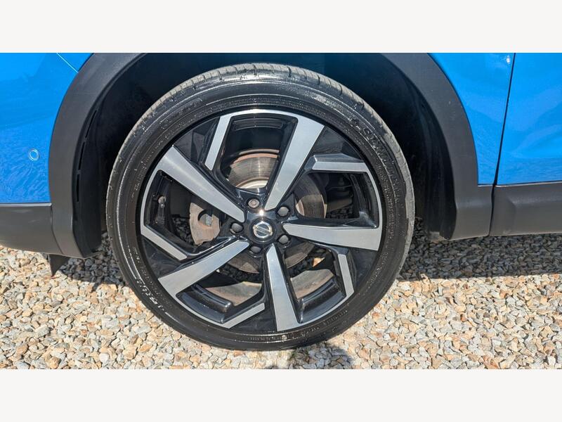 Blue 2018 Nissan Qashqai - AutoTrader Import