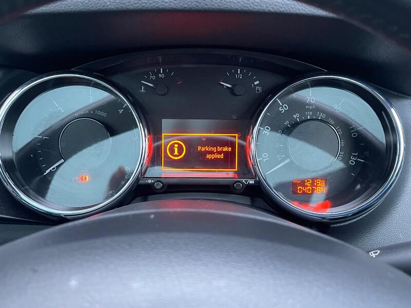 2016 Peugeot 3008 1.6 BlueHDi Allure SUV 5dr Diesel ETG Euro 6 (s/s) (120 ps) interior or exterior view