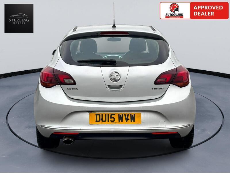 2015 Vauxhall Astra - exterior