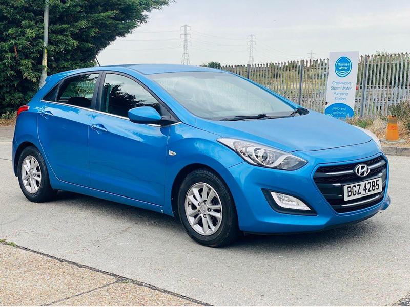 i30