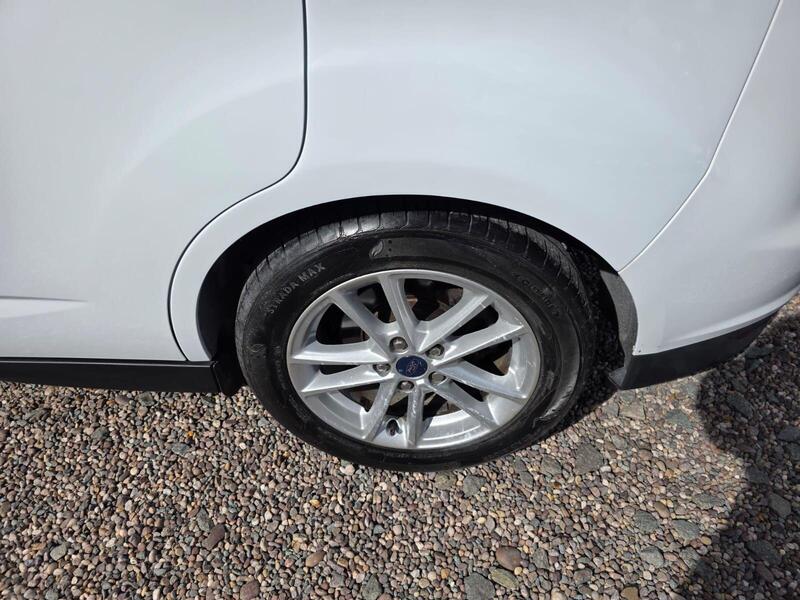 Ford C-Max 1.0T EcoBoost Zetec Euro 6 (s/s) 5dr 2017 — view 20