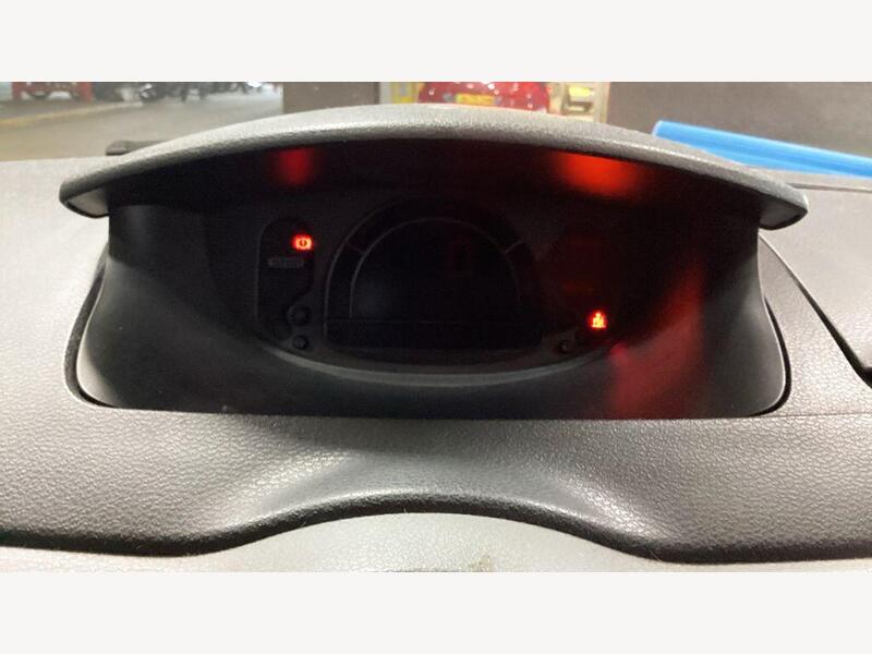 Silver 2011 Renault Modus - AutoTrader Import