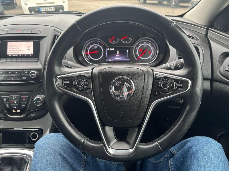 2016 Vauxhall Insignia - exterior