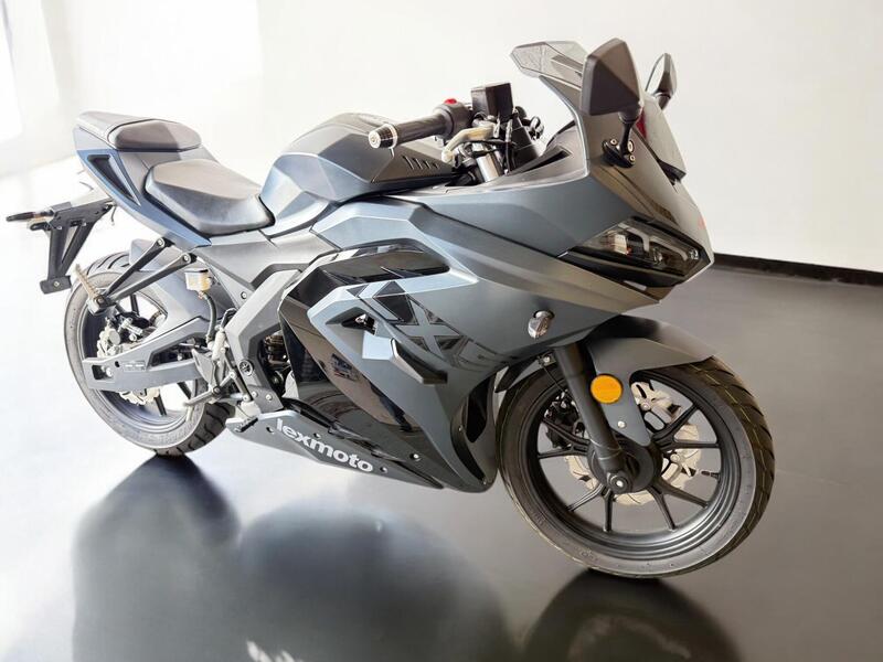 2025 Lexmoto LXS 125 - AutoTrader Import