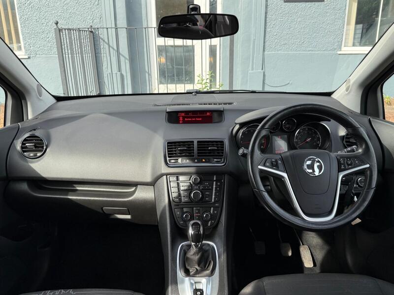 2017 Vauxhall Meriva - AutoTrader Import