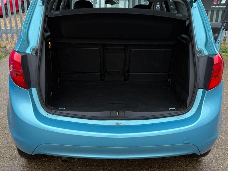 2011 Vauxhall Meriva - AutoTrader Import