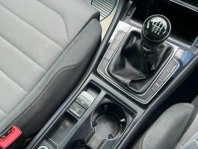 2016 Volkswagen Golf - AutoTrader Import
