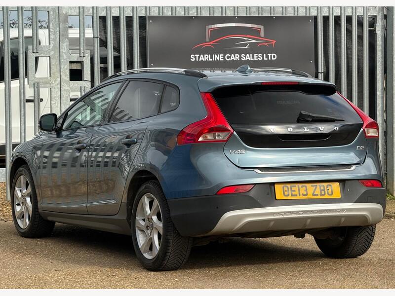 2013 Volvo V40 Cross Country - AutoTrader Import