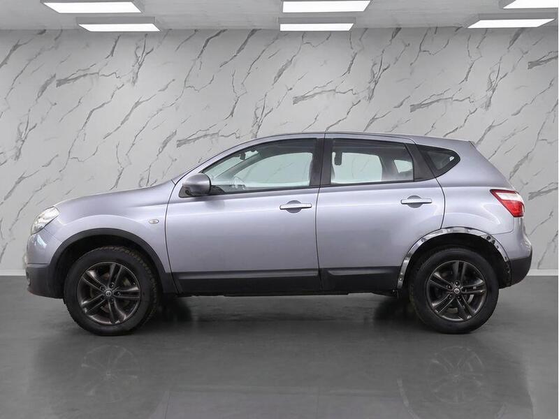 GREY 2013 Nissan QASHQAI - AutoTrader Import