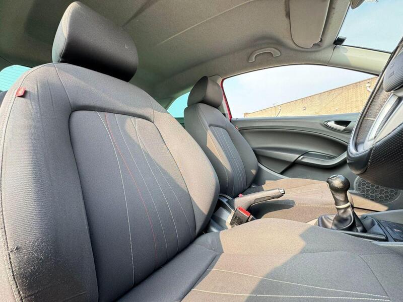 RED 2011 SEAT IBIZA - AutoTrader Import