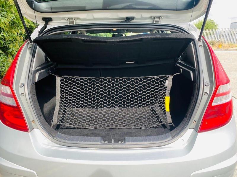 i30