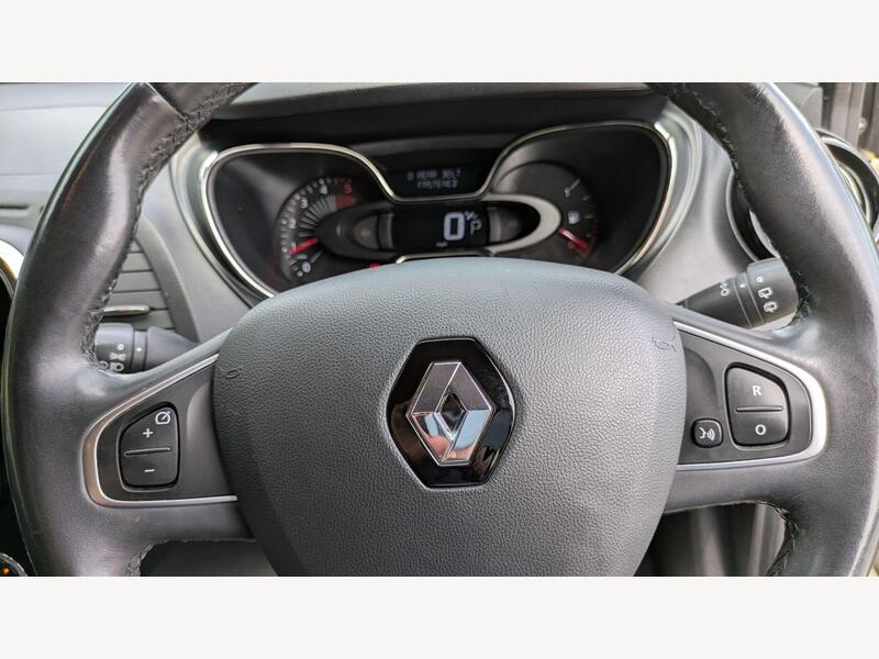 2016 Renault Captur - AutoTrader Import