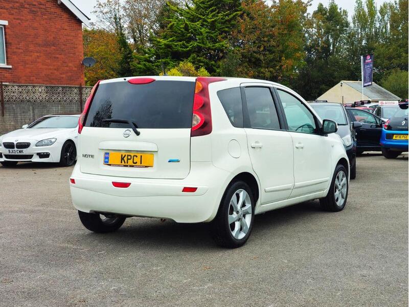 WHITE 2009 Nissan NOTE - AutoTrader Import