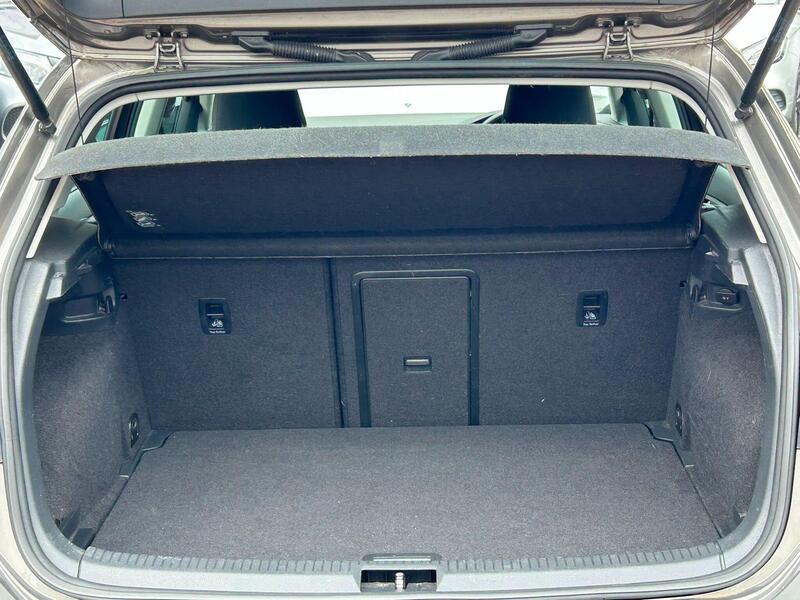 2016 Volkswagen Golf - AutoTrader Import