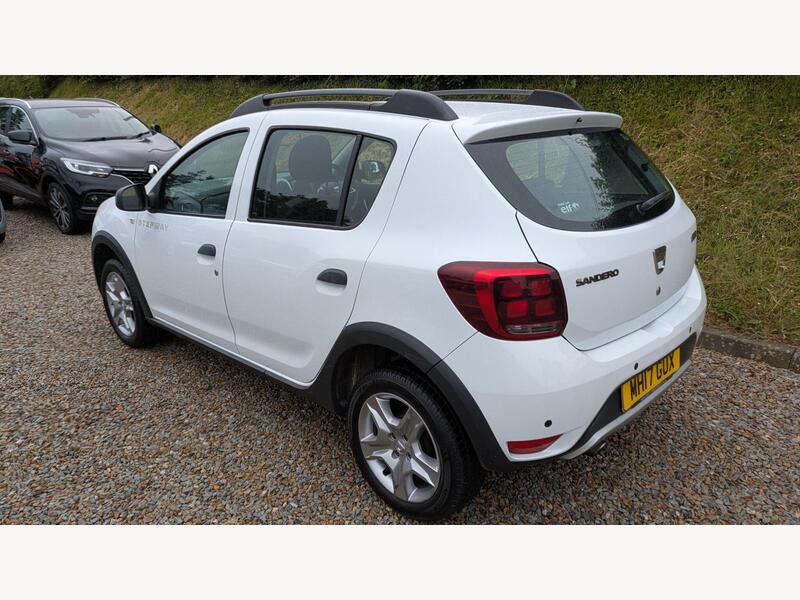 2017 Dacia Sandero Stepway - AutoTrader Import