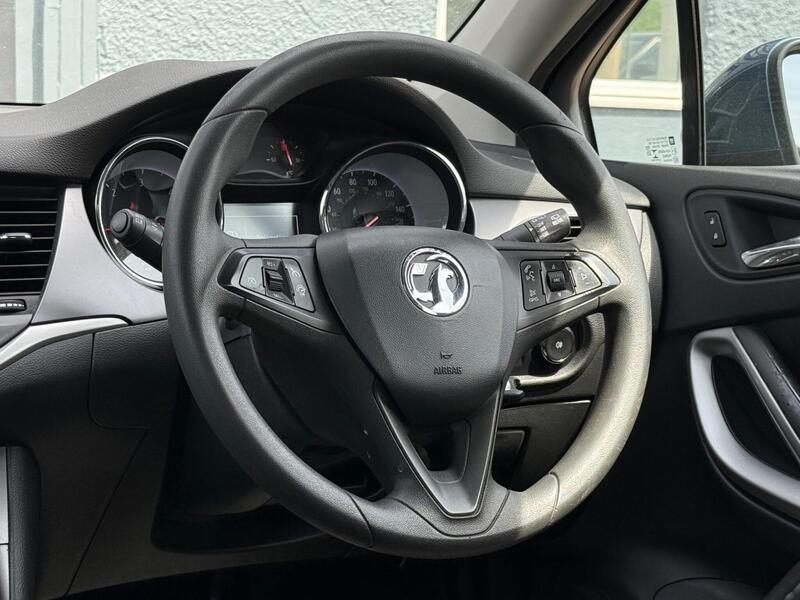 2017 Vauxhall Astra - AutoTrader Import