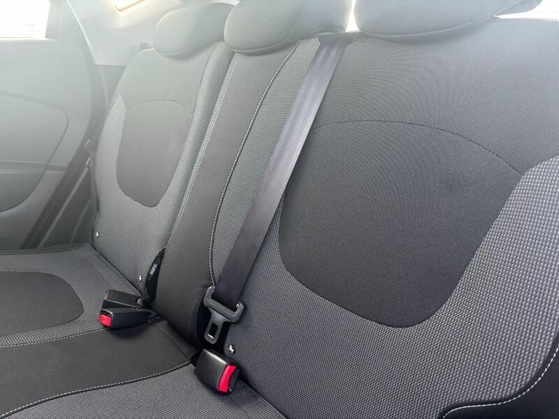 2016 Renault Captur - exterior