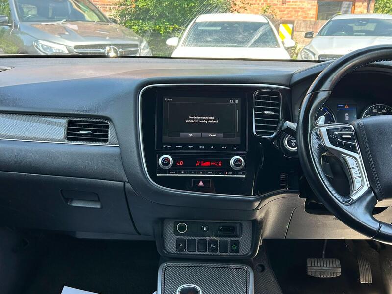 2021 Mitsubishi Outlander - AutoTrader Import