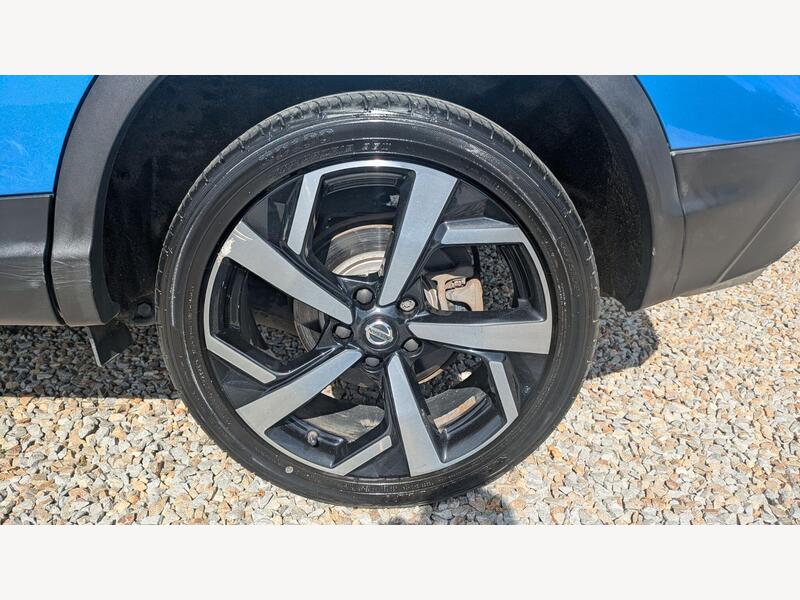 Blue 2018 Nissan Qashqai - AutoTrader Import