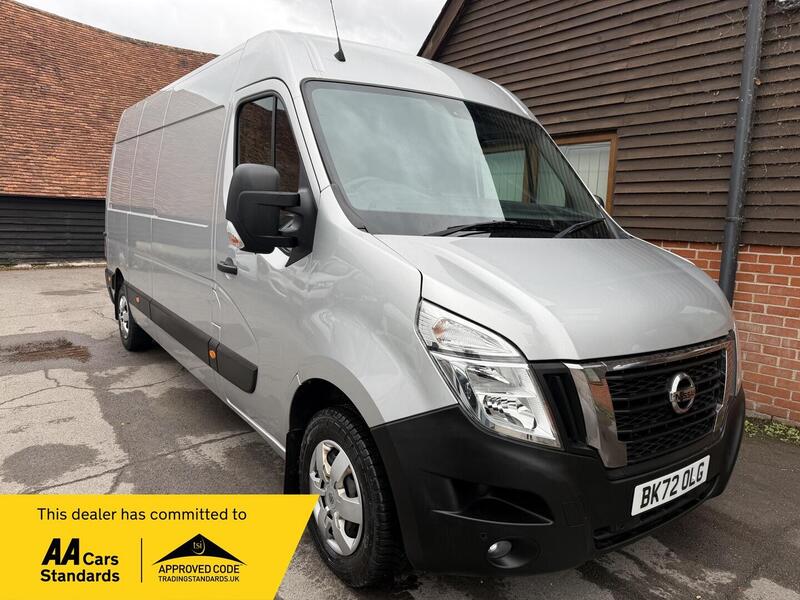 2022 Nissan Interstar