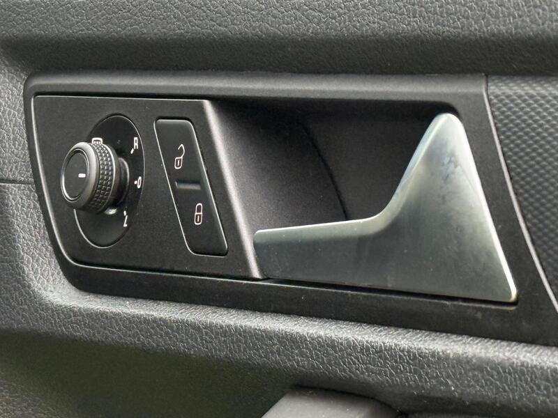 2017 Volkswagen Caddy Maxi Life - AutoTrader Import