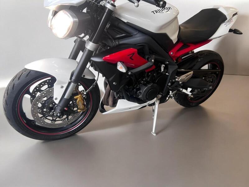 2017 Triumph Street Triple 675 - AutoTrader Import