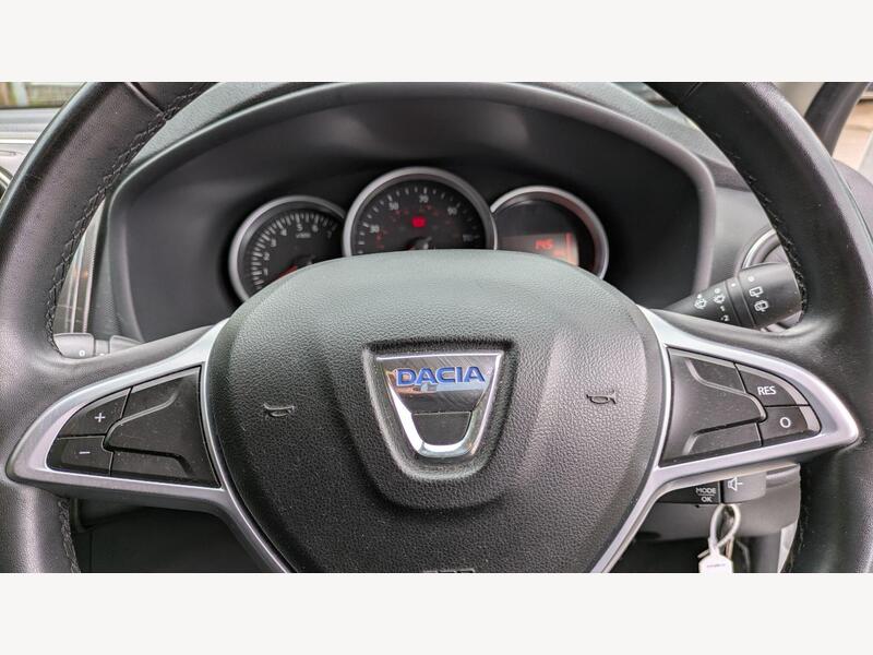 2017 Dacia Sandero Stepway - AutoTrader Import