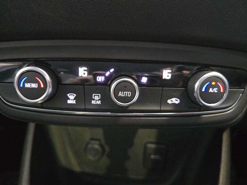 Vauxhall Crossland X 1.2 Turbo Elite Euro 6 (s/s) 5dr 2020 — view 41