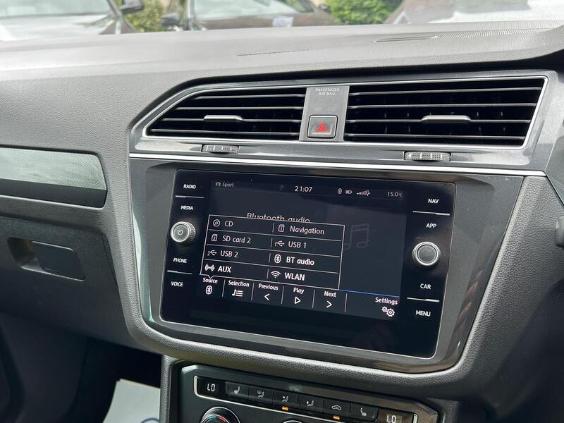 WHITE 2018 Volkswagen Tiguan - AutoTrader Import
