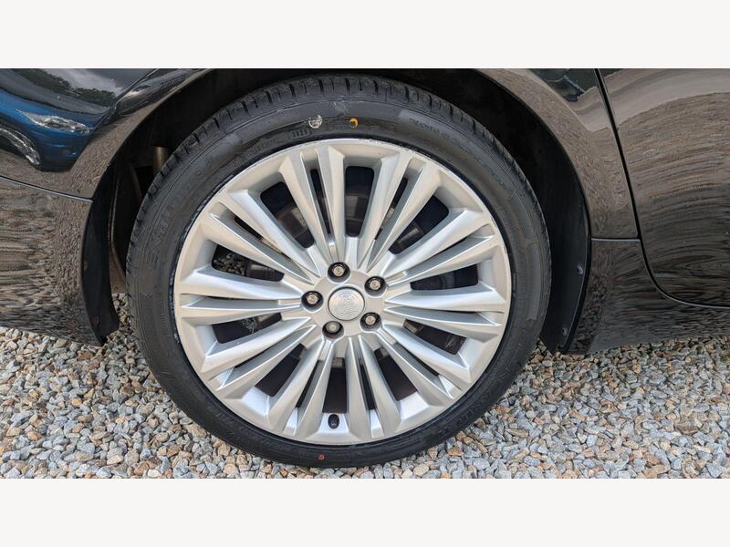 2011 Jaguar XF - AutoTrader Import