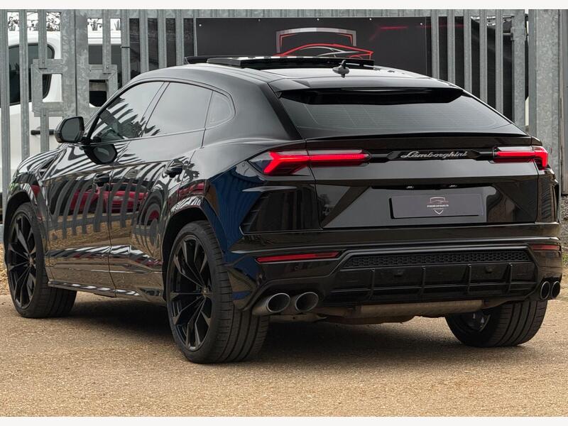 2021 Lamborghini Urus - AutoTrader Import