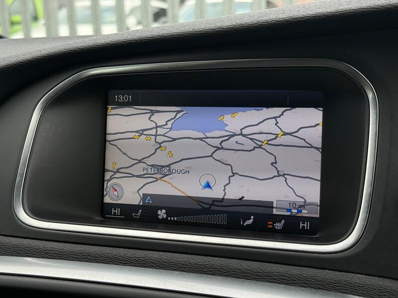 2013 Volvo V40 Cross Country - AutoTrader Import